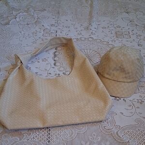 Liz Claiborne Baseball Hat & Unbranded Cream Woven Tote Bag